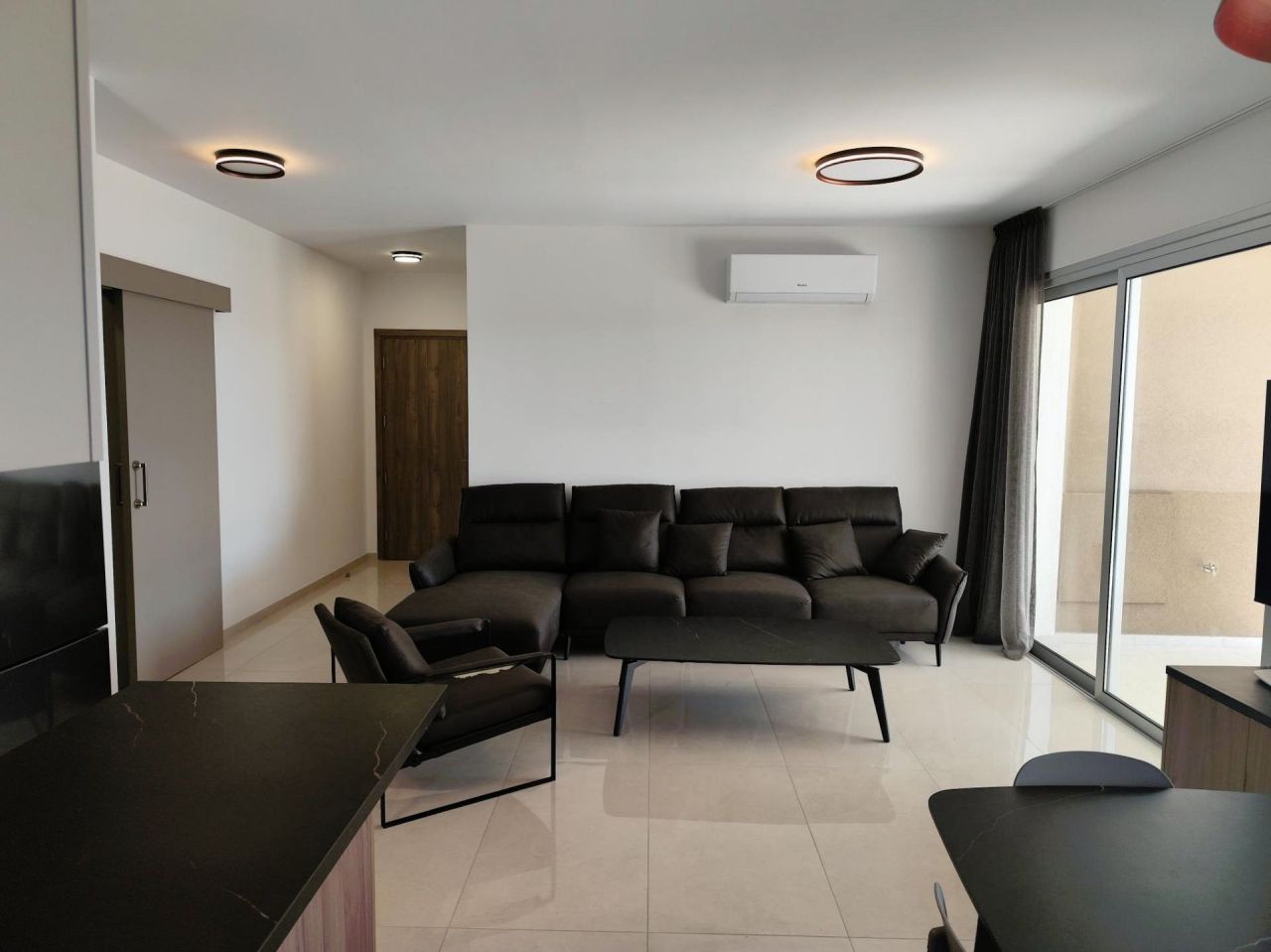 Апартаменты в Айос-Атанасиосе, Кипр, 100 м² - фото 1