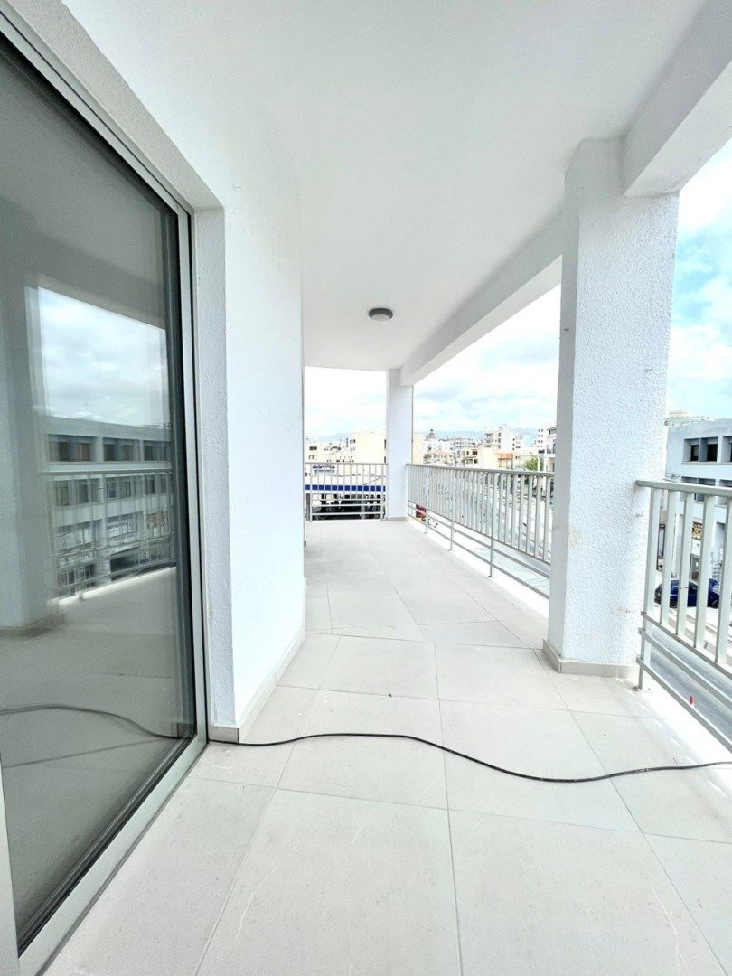 Офис в Пафосе, Кипр, 76 м² - фото 1