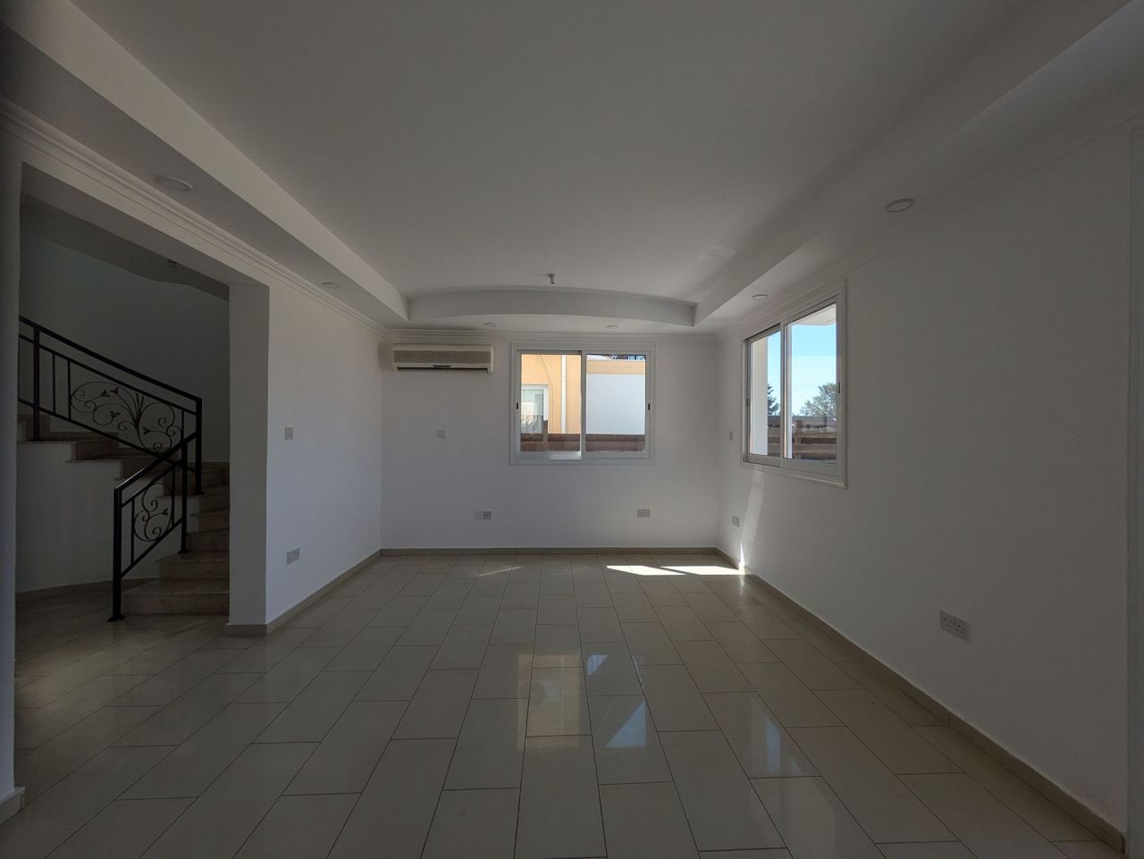 Дом в Хлораке, Кипр, 166 м² - фото 2