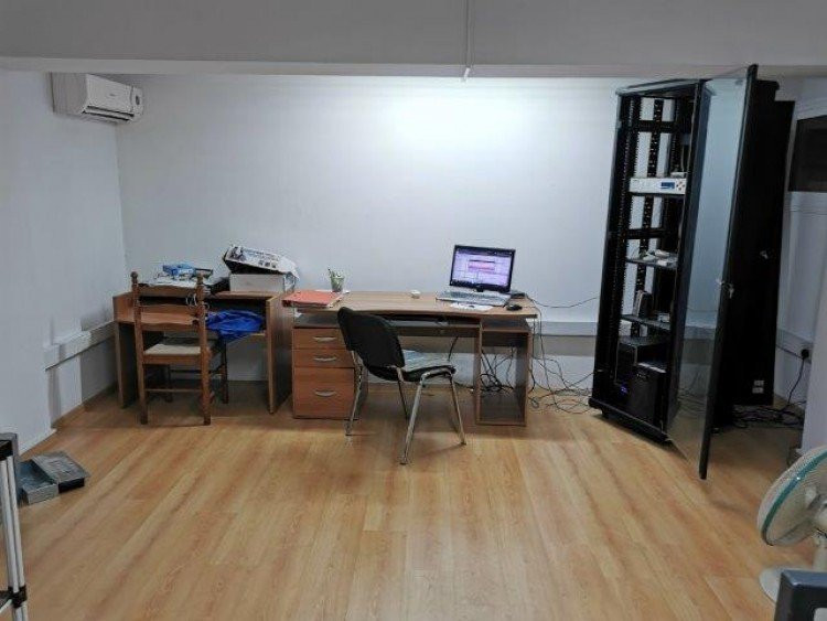 Магазин Agia Zoni, Кипр, 83 м² - фото 1