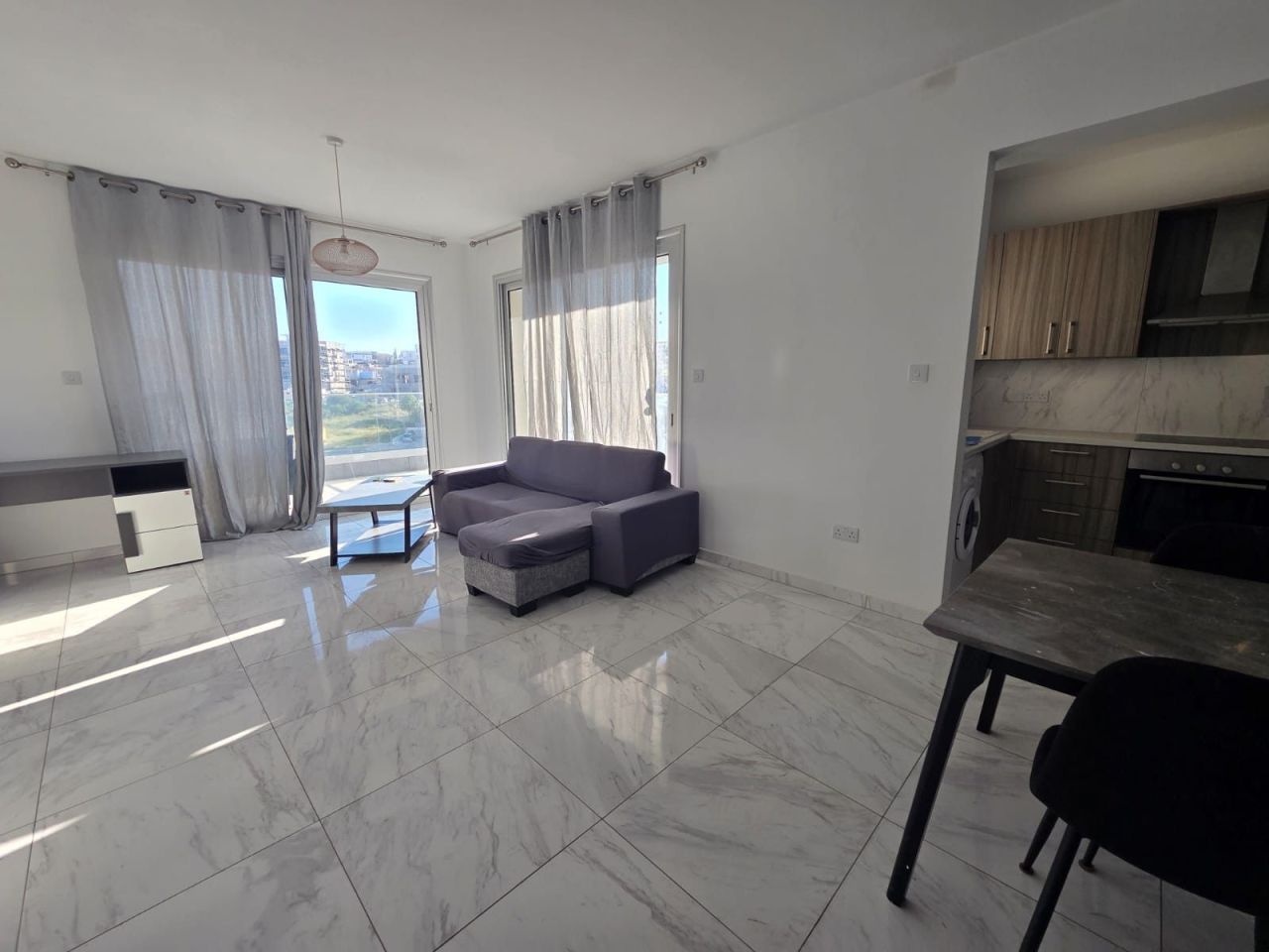 Апартаменты в Айос-Атанасиосе, Кипр, 95 м² - фото 1