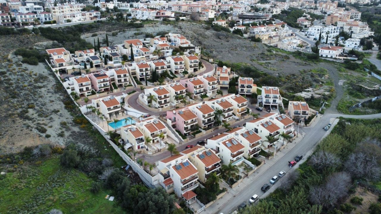 Дом в Хлораке, Кипр, 159 м² - фото 2