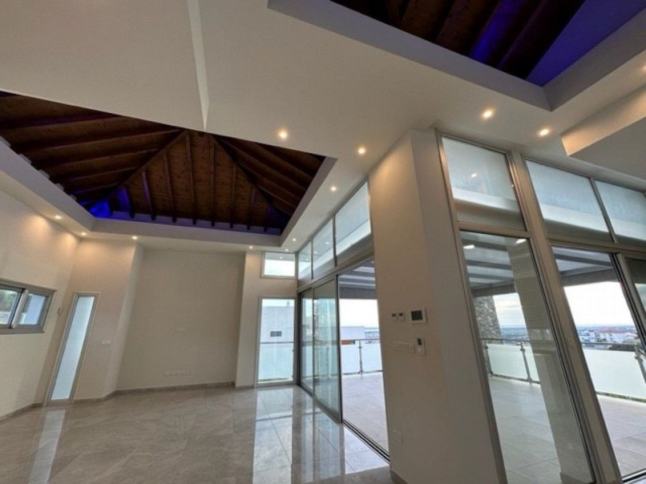 Дом Agia Filaxi, Кипр, 376 м² - фото 2