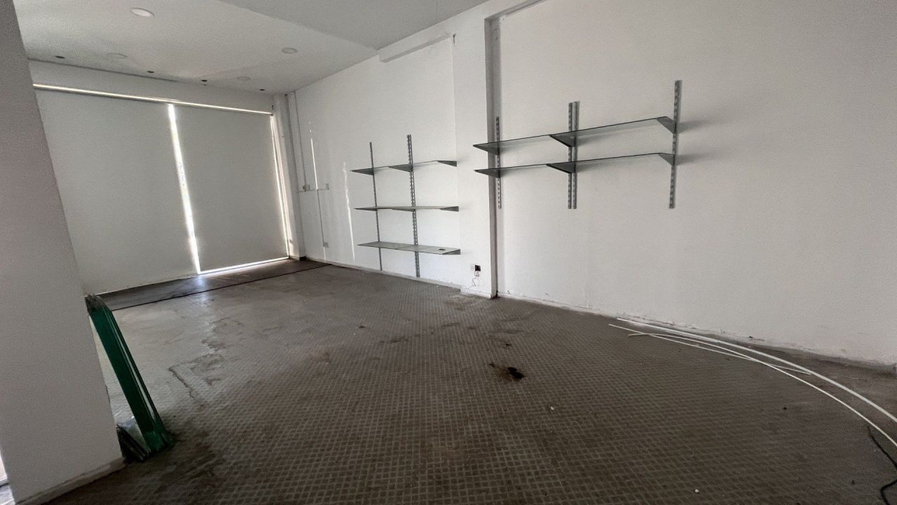 Магазин Ag. Antonios, Кипр, 180 м² - фото 2