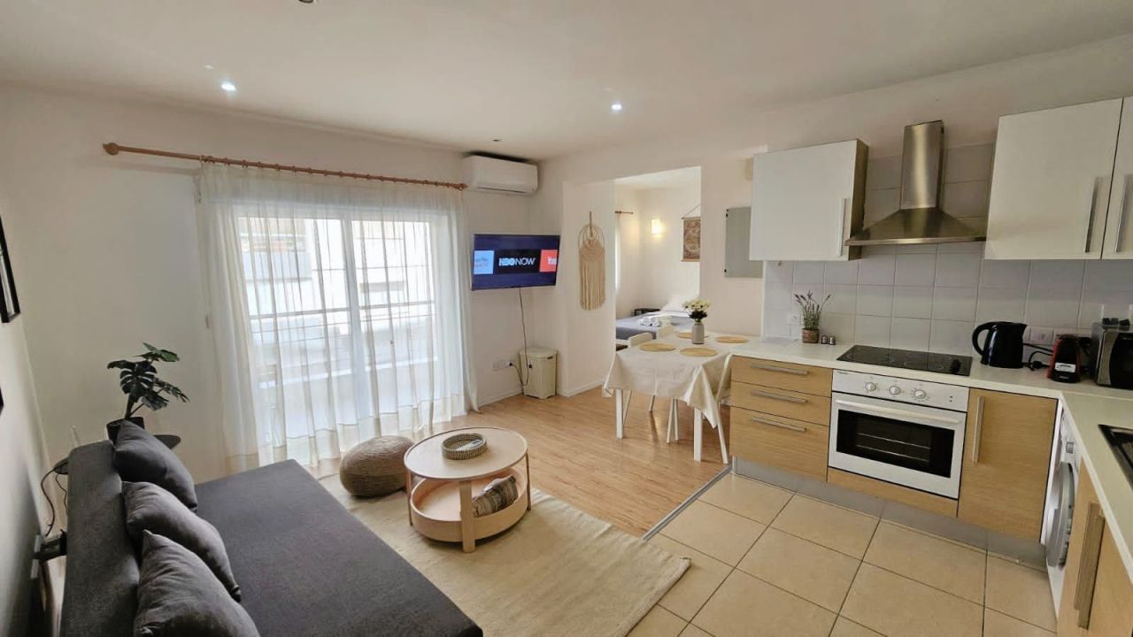 Апартаменты в Айия-Триасе, Кипр, 90 м² - фото 2