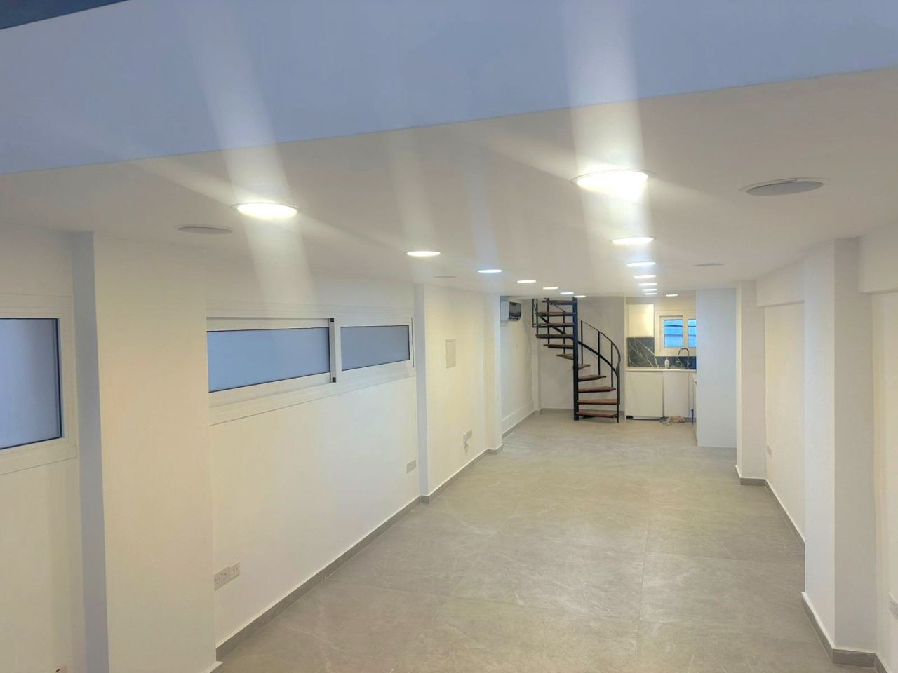 Офис Agios Nicolaos, Кипр, 130 м² - фото 2