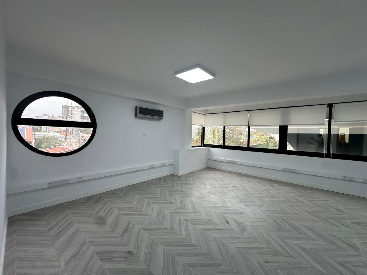 Офис Agios Nicolaos, Кипр, 100 м² - фото 2