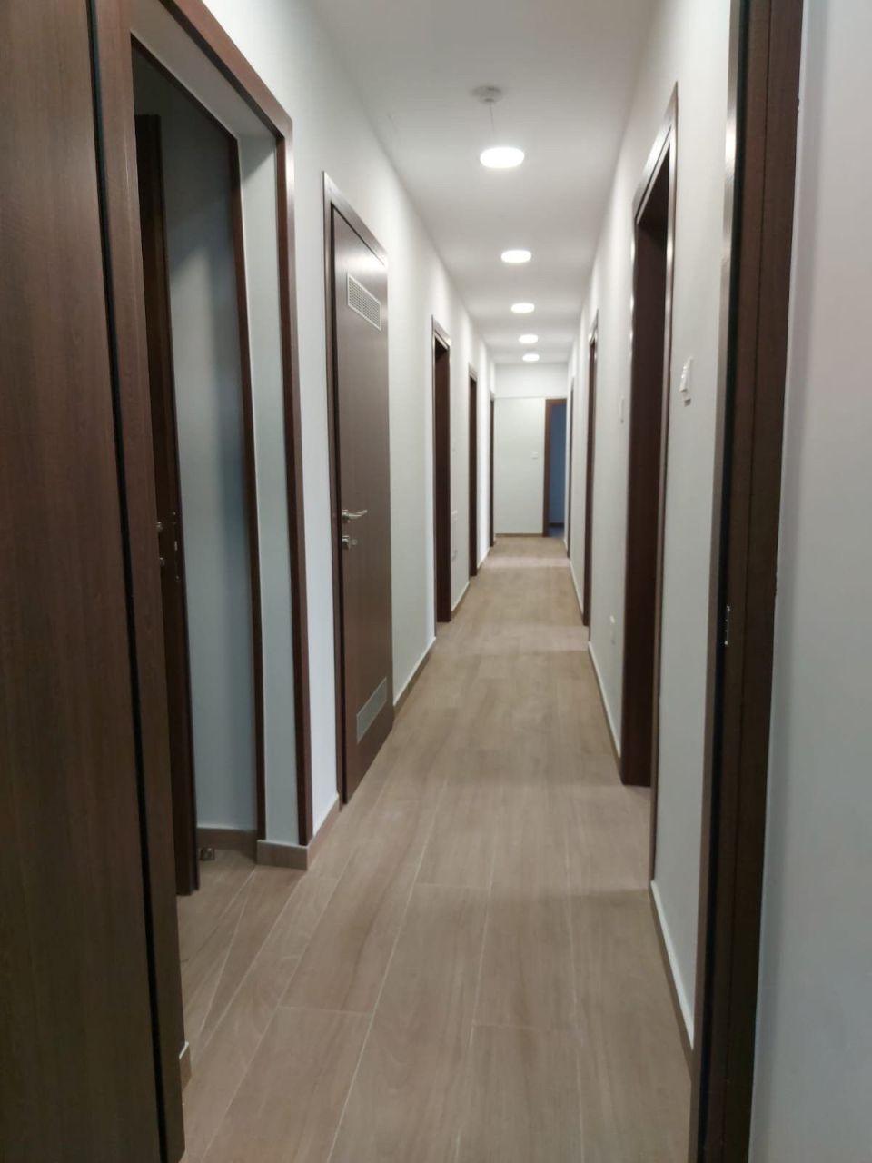 Офис Tsiflikoudia, Кипр, 220 м² - фото 2