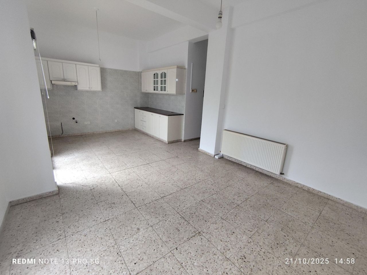 Офис Apostolou Petrou & Pavlou, Кипр, 70 м² - фото 2