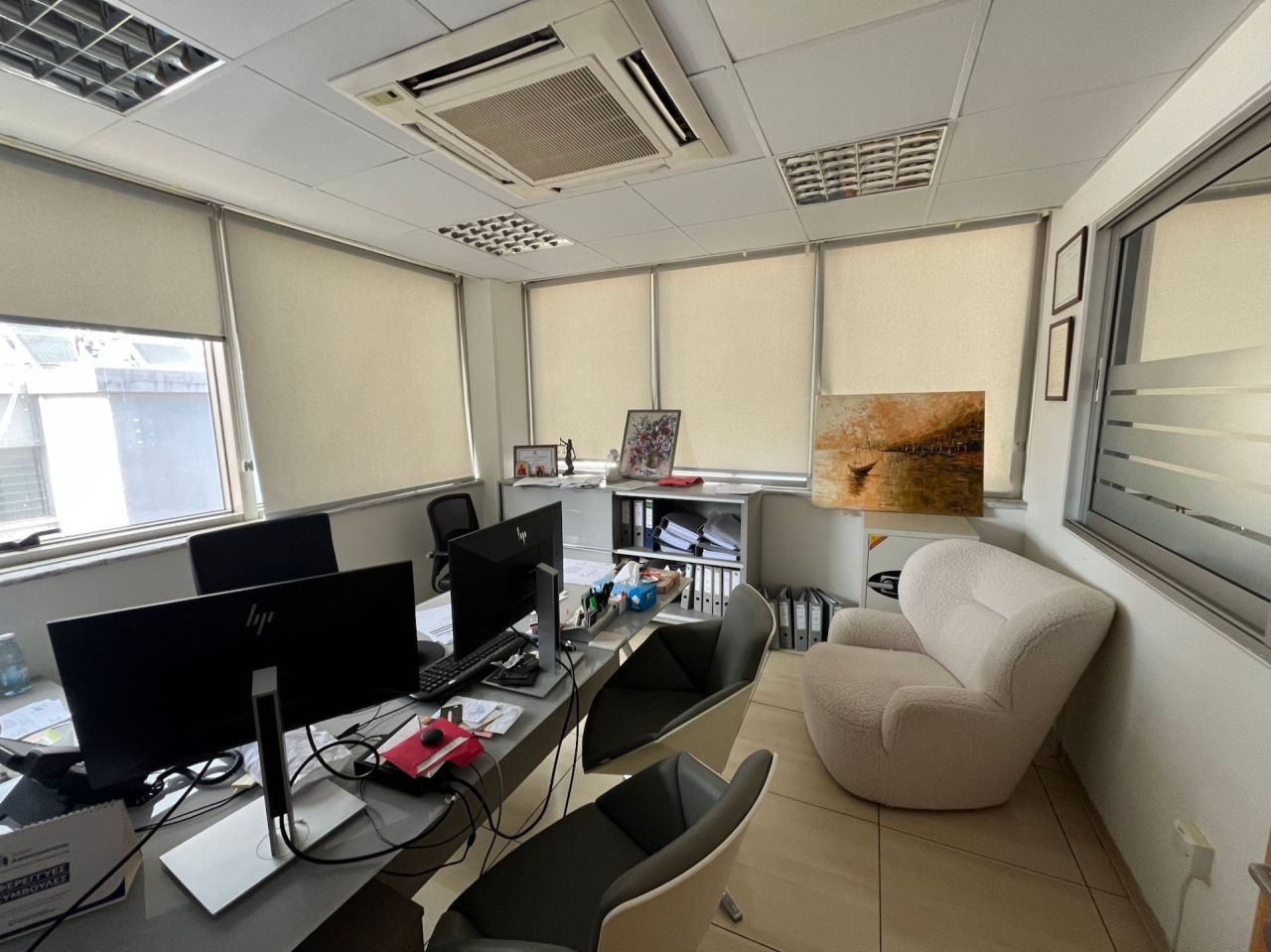 Офис Agios Nicolaos, Кипр, 300 м² - фото 2