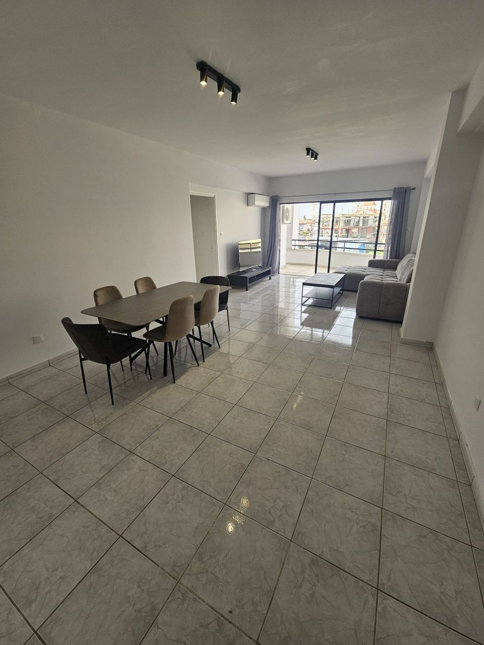 Апартаменты в Като-Полемидии, Кипр, 95 м² - фото 2