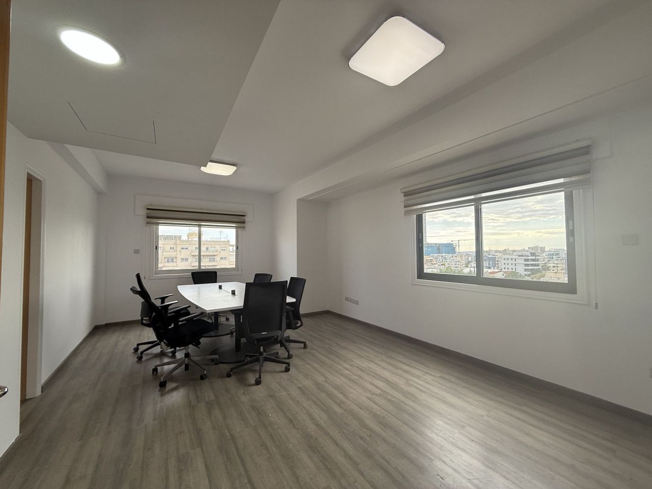 Офис Neapoli, Кипр, 130 м² - фото 2