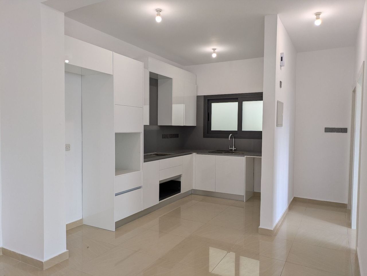 Апартаменты в Пафосе, Кипр, 75 м² - фото 2
