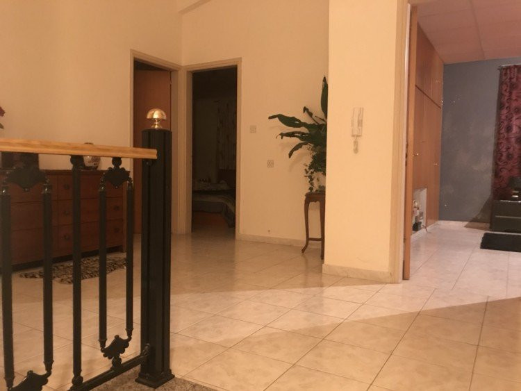 Офис Zakaki, Кипр, 180 м² - фото 2