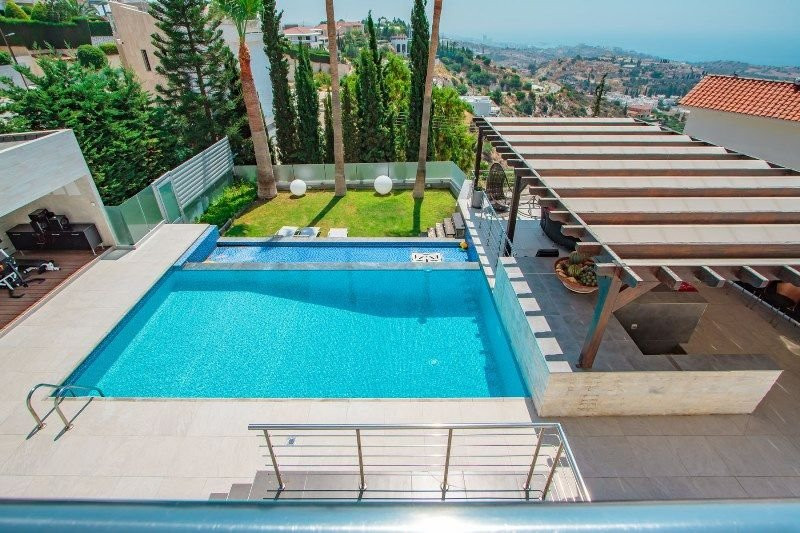 Дом в Агиос Тихоне, Кипр, 440 м² - фото 2