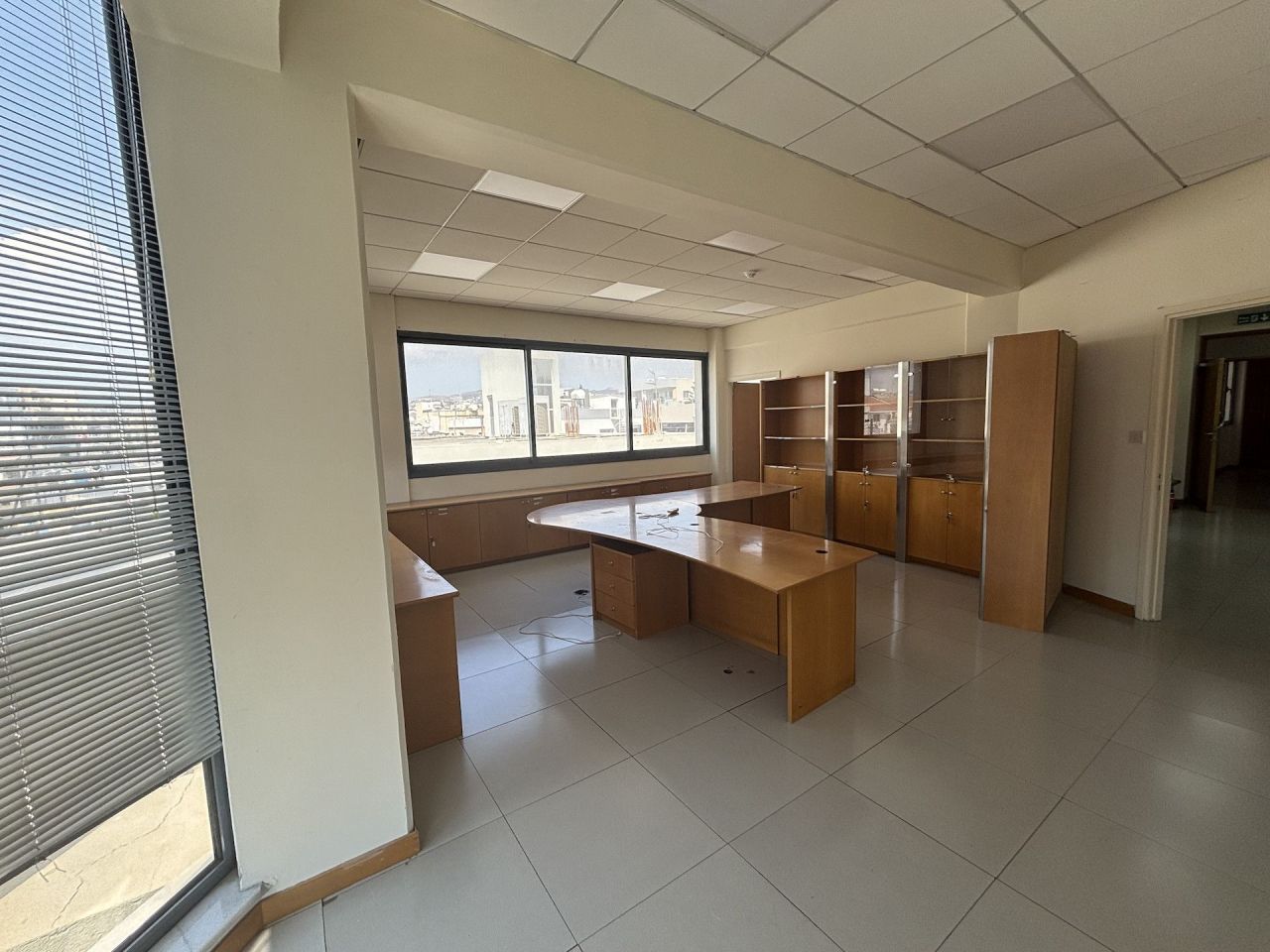 Офис Kapsalos, Кипр, 200 м² - фото 2