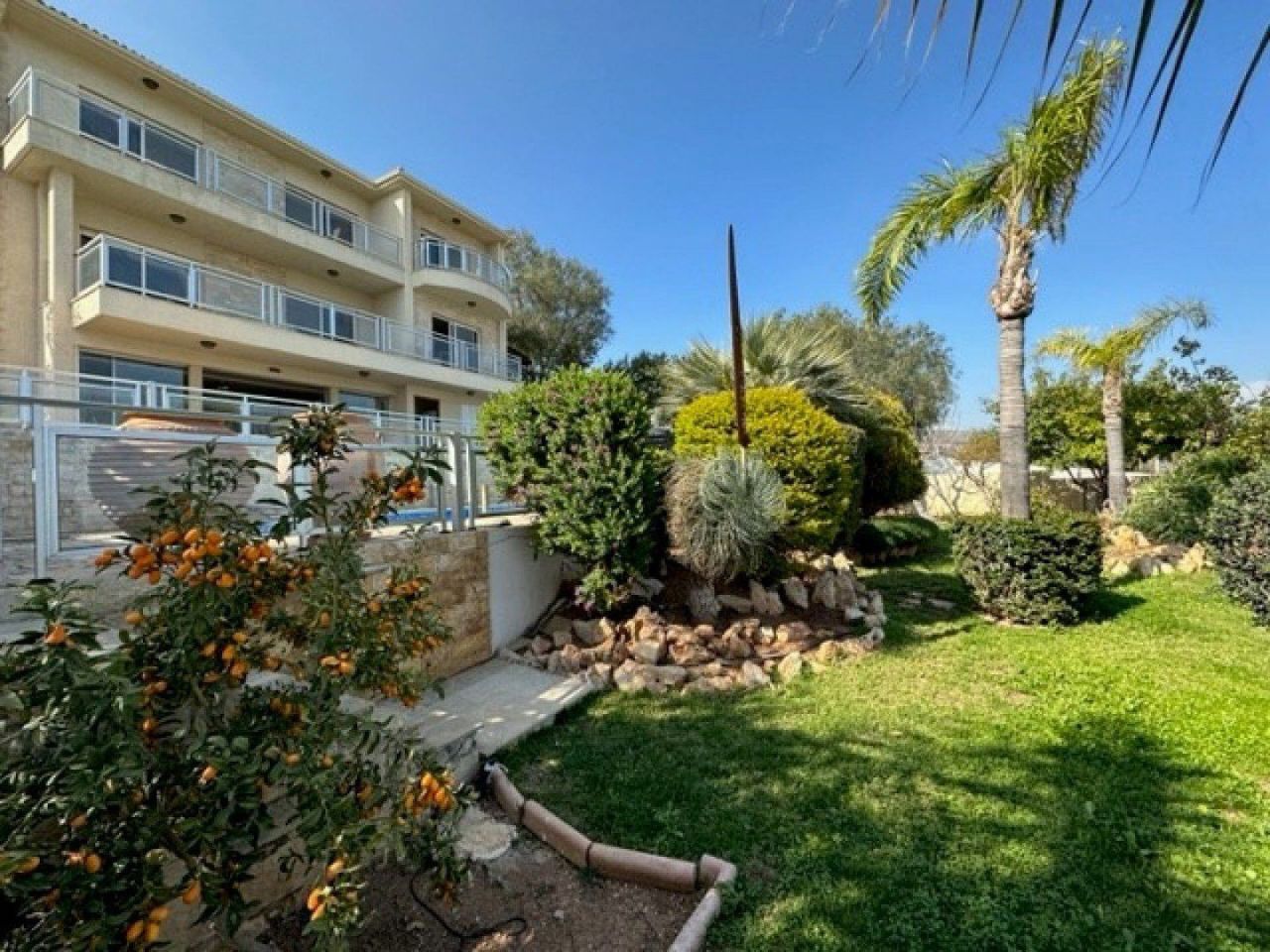 Дом Agia Paraskevi, Кипр, 353 м² - фото 2