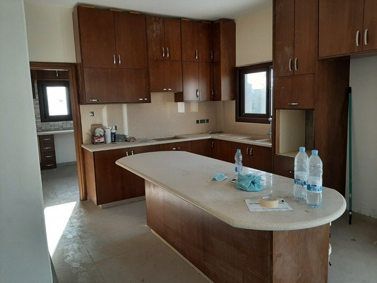 Дом в Трахони, Кипр, 380 м² - фото 2