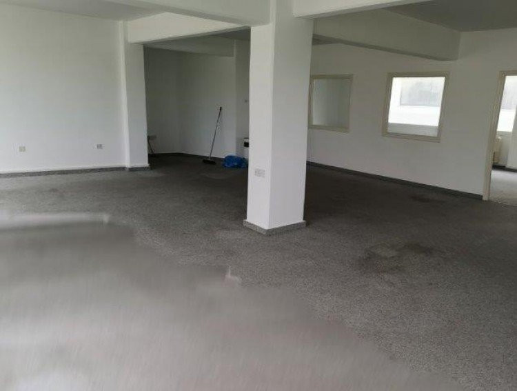 Офис Omonoia, Кипр, 194 м² - фото 2