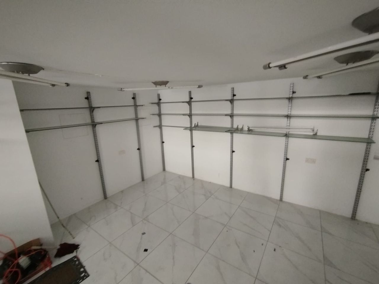 Магазин в Пафосе, Кипр, 150 м² - фото 2