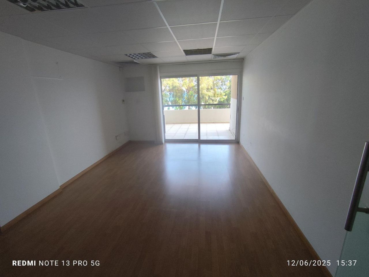 Офис Neapoli, Кипр, 220 м² - фото 2