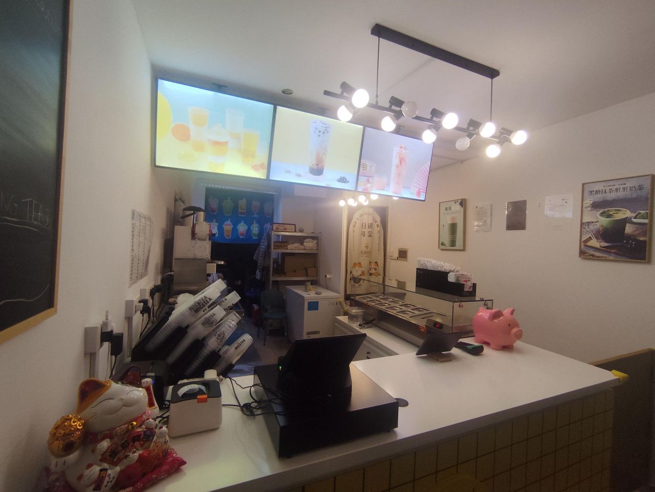 Магазин Agia Zoni, Кипр, 70 м² - фото 3