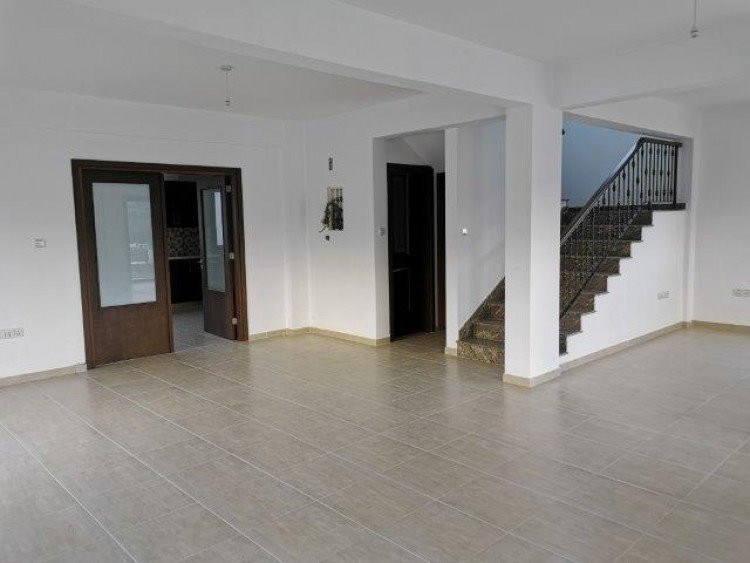 Дом в Эптагонии, Кипр, 275 м² - фото 3
