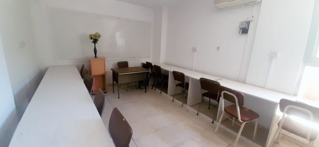Офис в Пафосе, Кипр, 140 м² - фото 3
