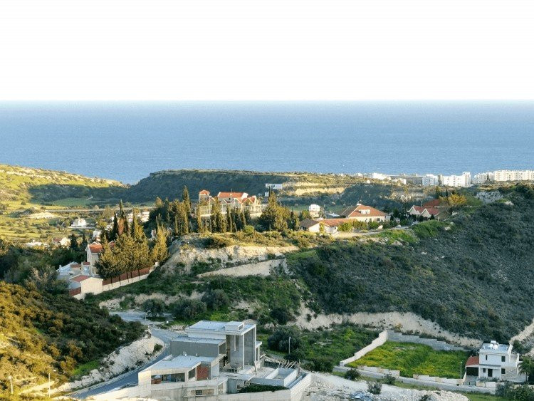 Коммерческая недвижимость в Агиос Тихоне, Кипр - фото 3