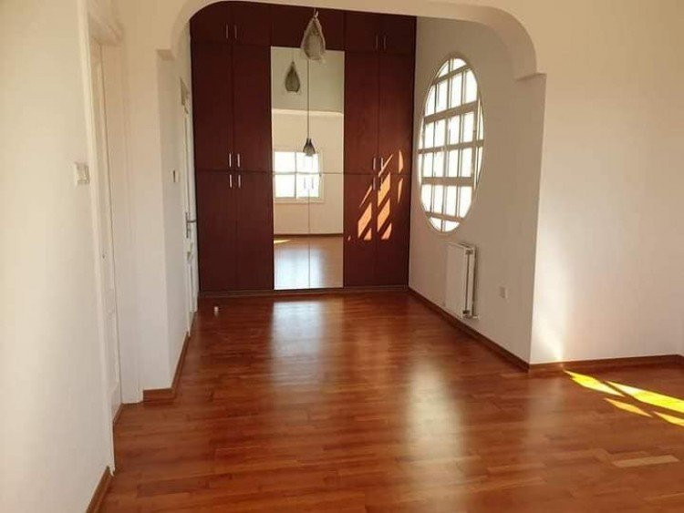 Дом Kalogyros, Кипр, 350 м² - фото 2
