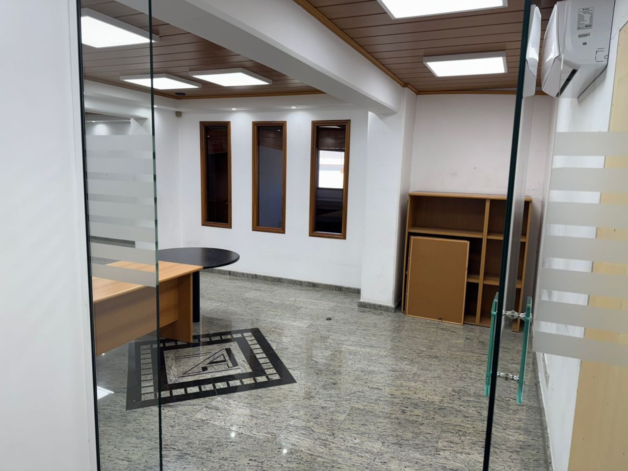 Офис Omonoia, Кипр, 250 м² - фото 3