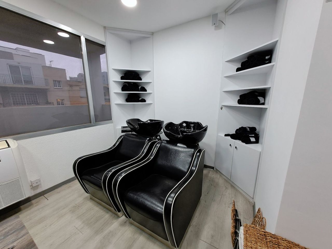 Магазин Zakaki, Кипр, 100 м² - фото 3