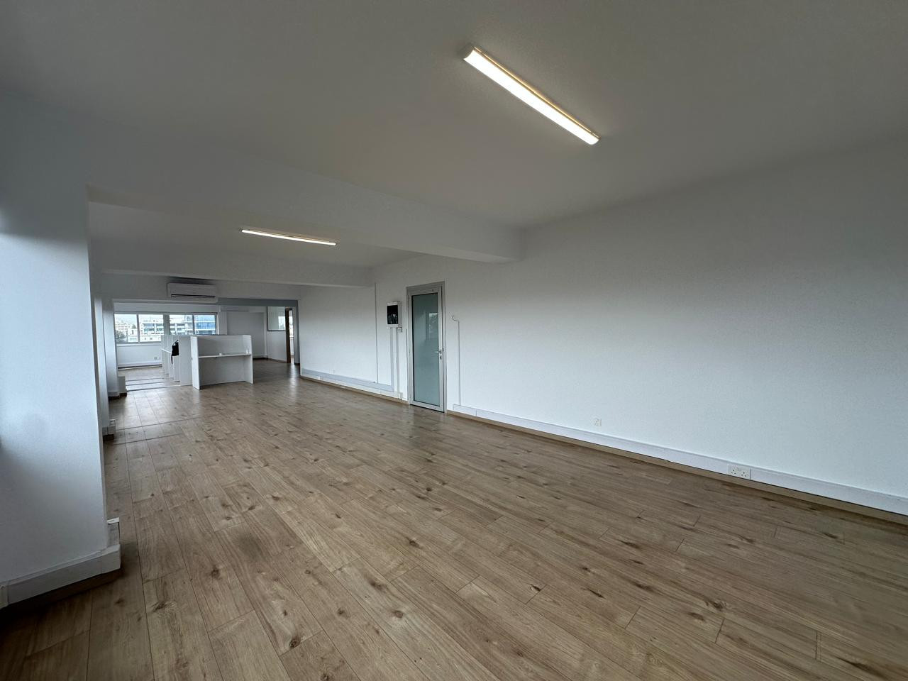 Офис Tsiflikoudia, Кипр, 180 м² - фото 3
