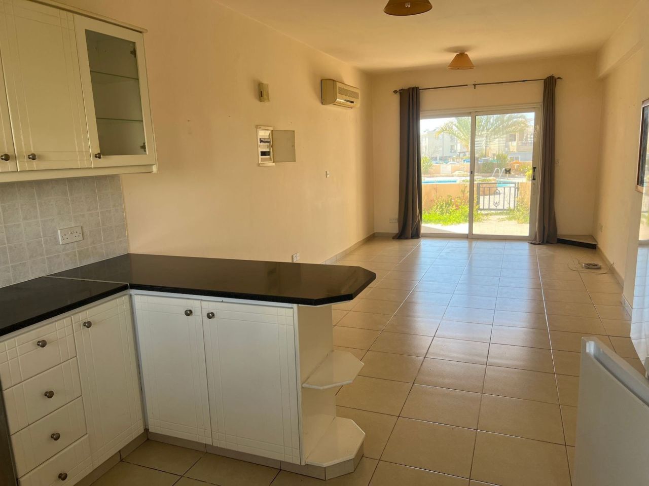 Апартаменты в Юниверсале, Кипр, 80 м² - фото 3