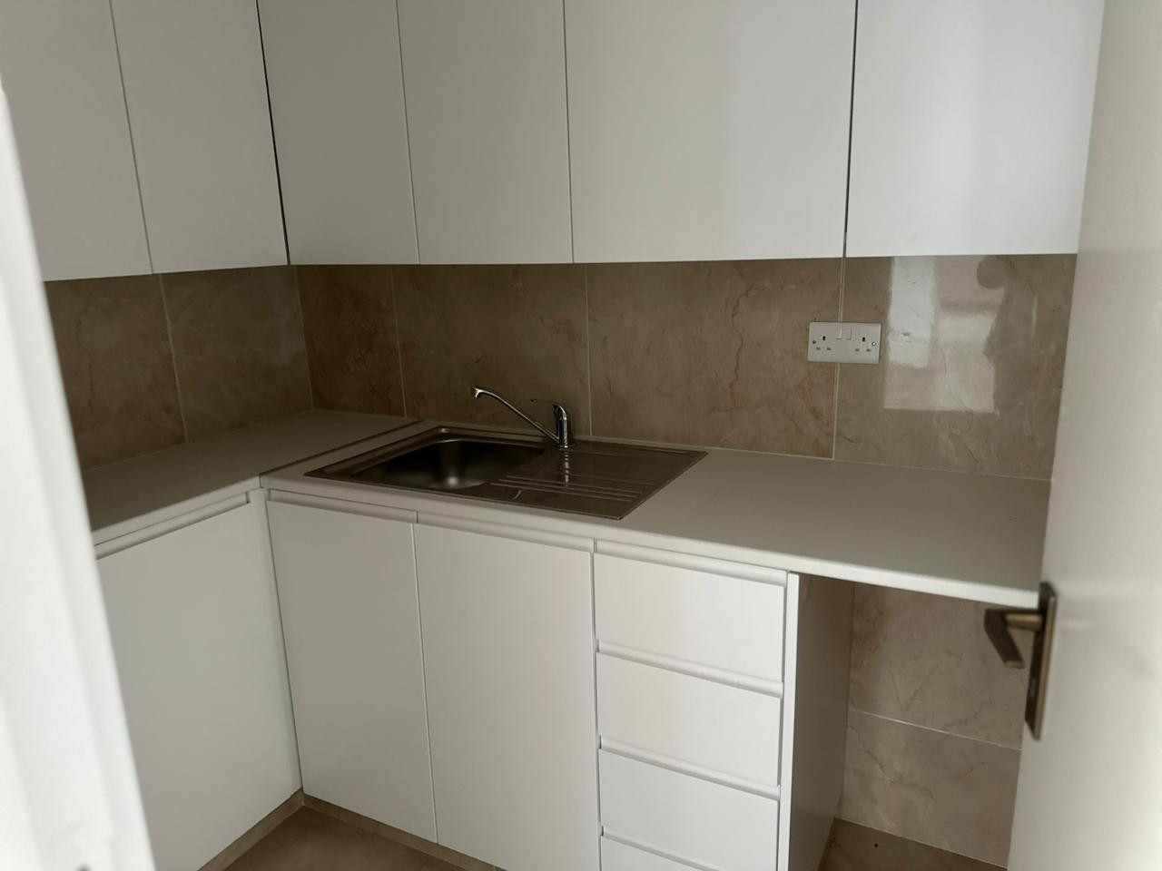 Офис в Пафосе, Кипр, 113 м² - фото 3