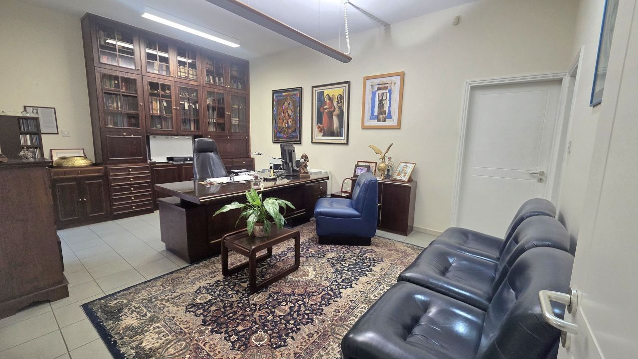 Офис Katholiki, Кипр, 110 м² - фото 4