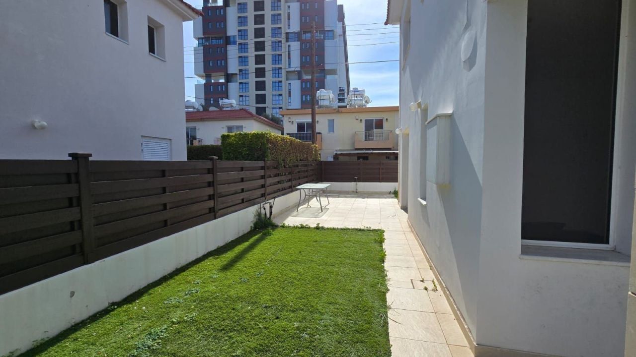 Дом Potamos Germasogeias, Кипр, 454 м² - фото 3