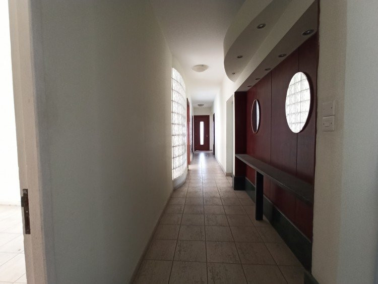 Офис в Пафосе, Кипр, 260 м² - фото 4
