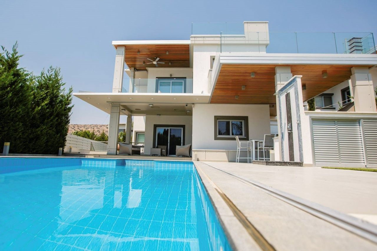 Дом в Агиос Тихоне, Кипр, 275 м² - фото 3