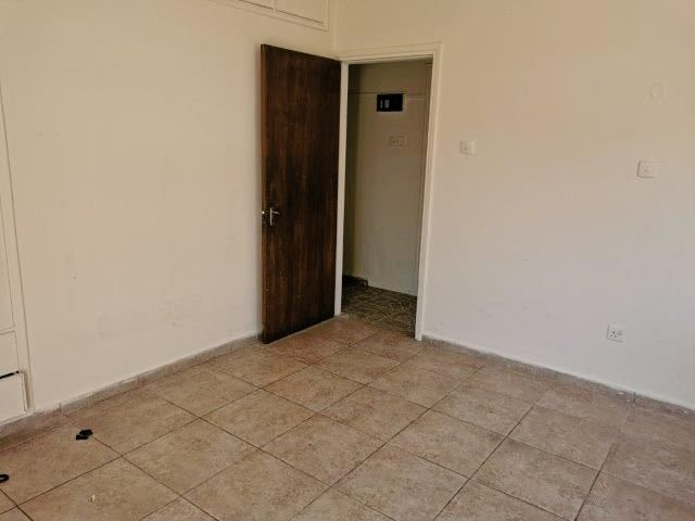 Офис Agia Zoni, Кипр, 85 м² - фото 3