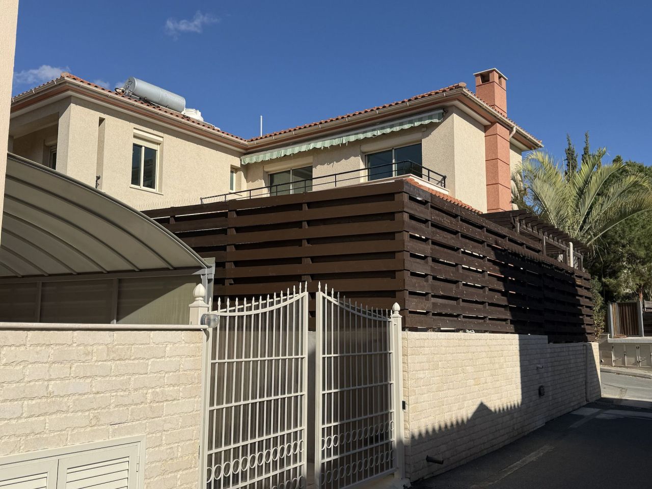 Дом Pyrgos - Tourist Area, Кипр, 214 м² - фото 4