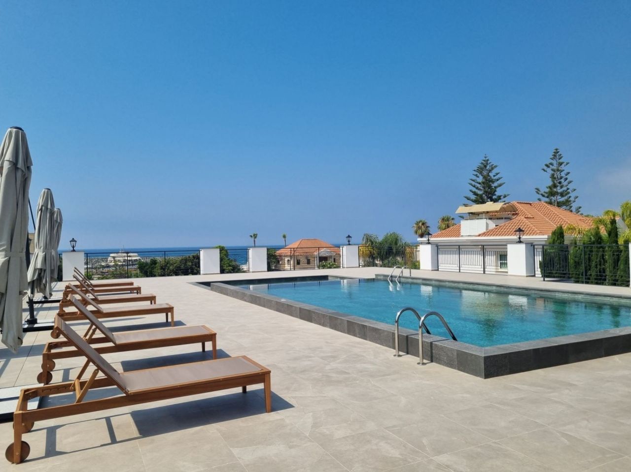 Апартаменты Pyrgos - Tourist Area, Кипр, 138 м² - фото 3