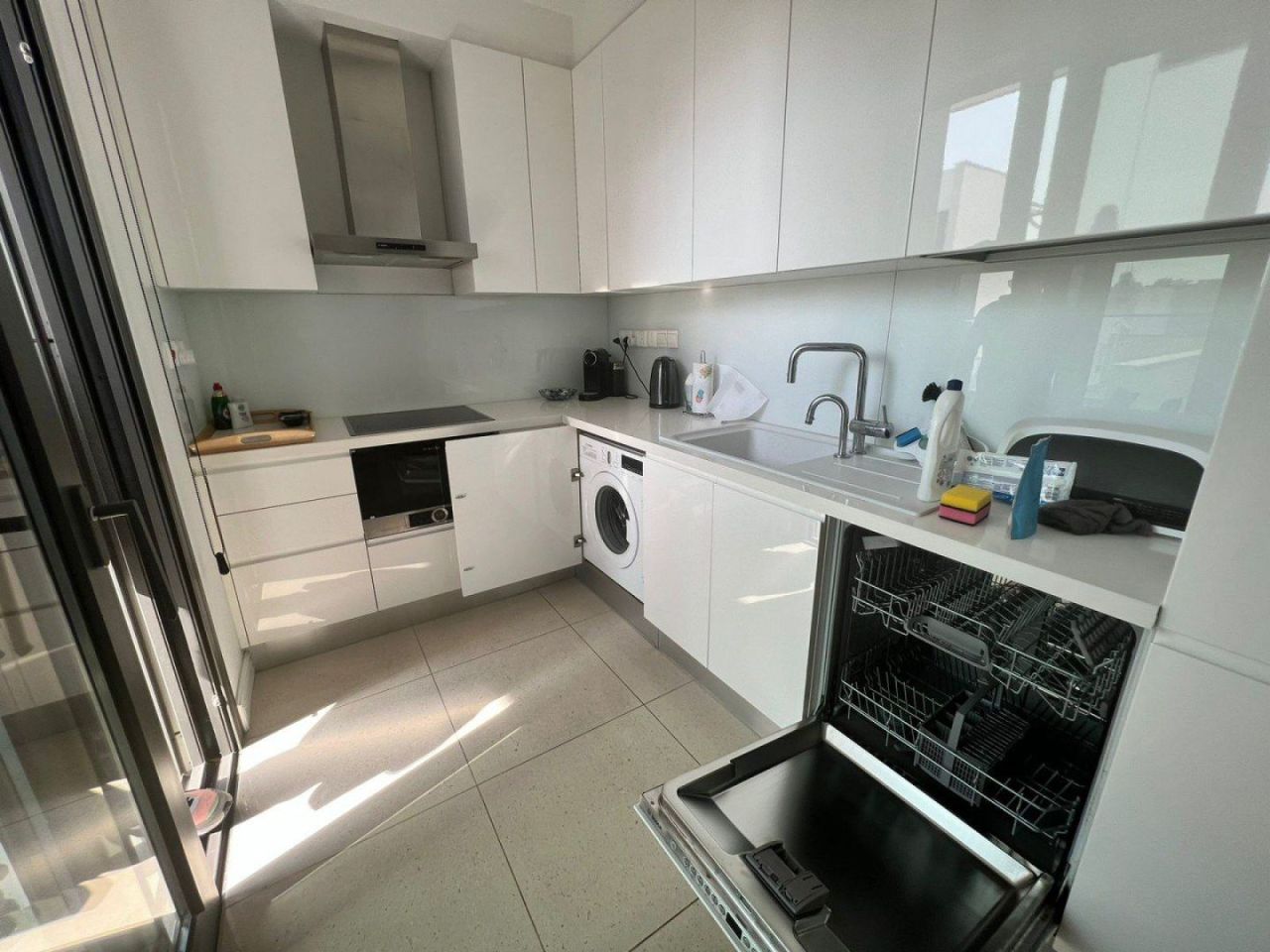 Апартаменты в Айия-Триасе, Кипр, 56 м² - фото 4