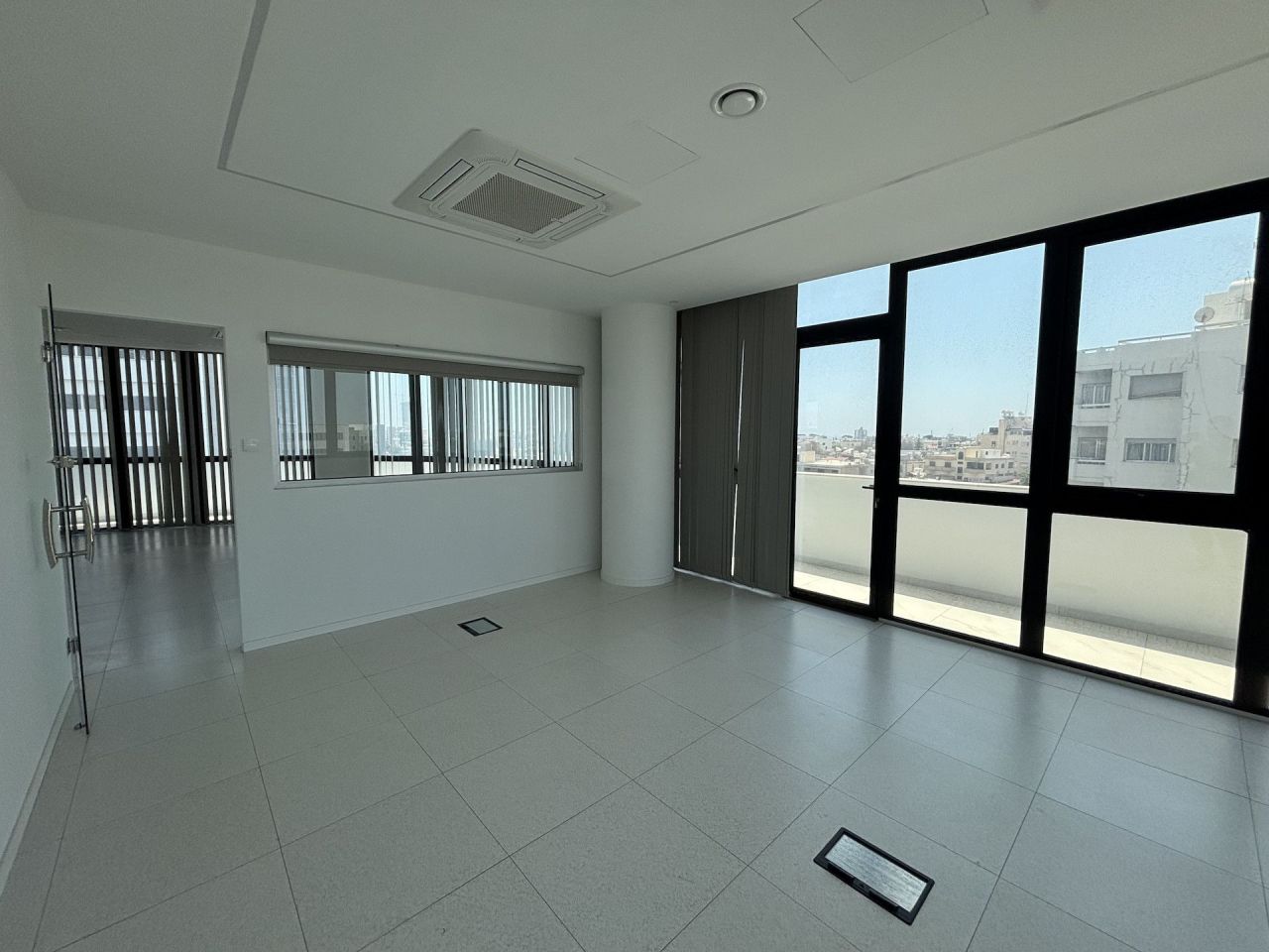 Офис Omonoia, Кипр, 221 м² - фото 4