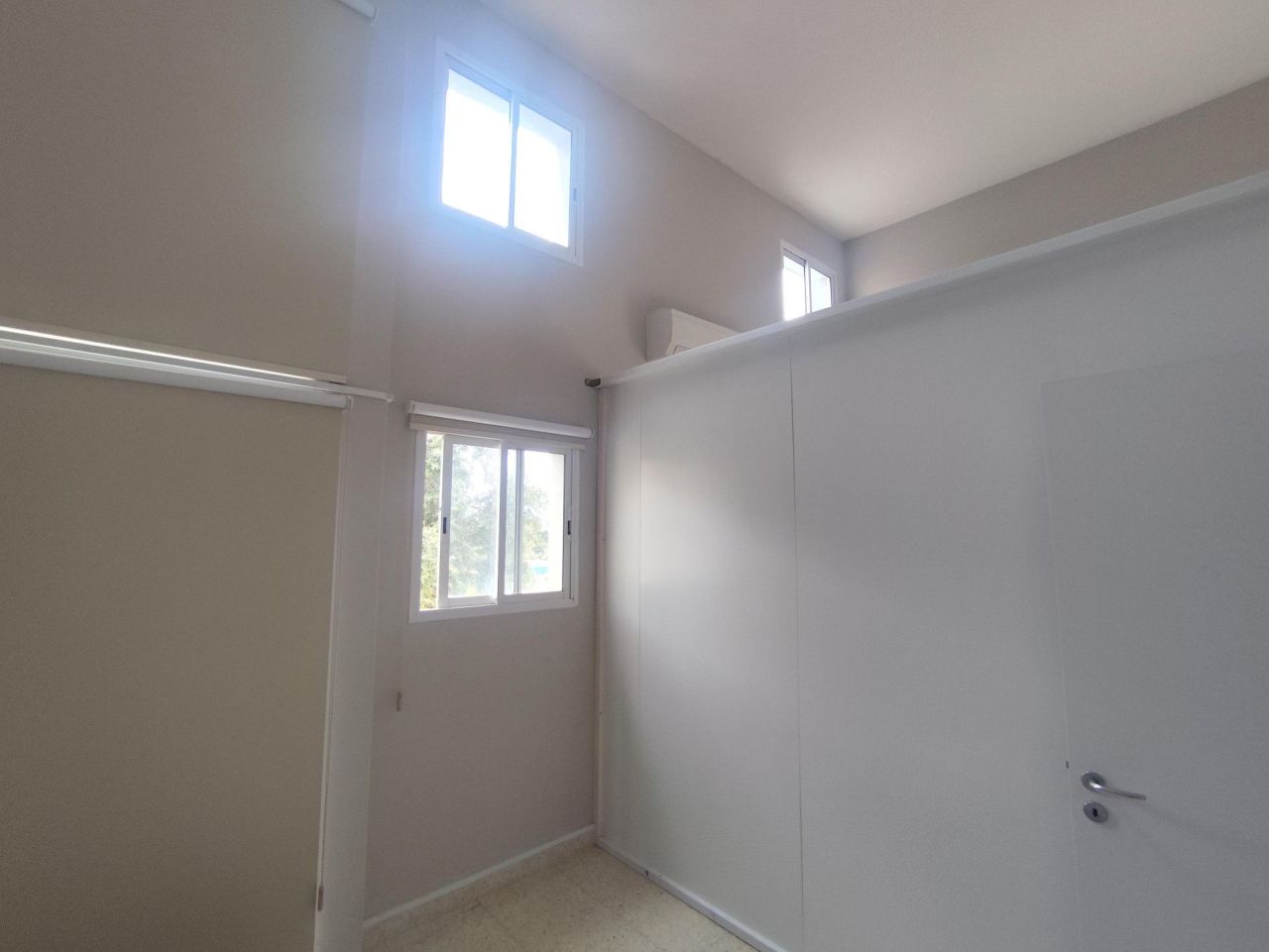 Офис в Трахони, Кипр, 75 м² - фото 4