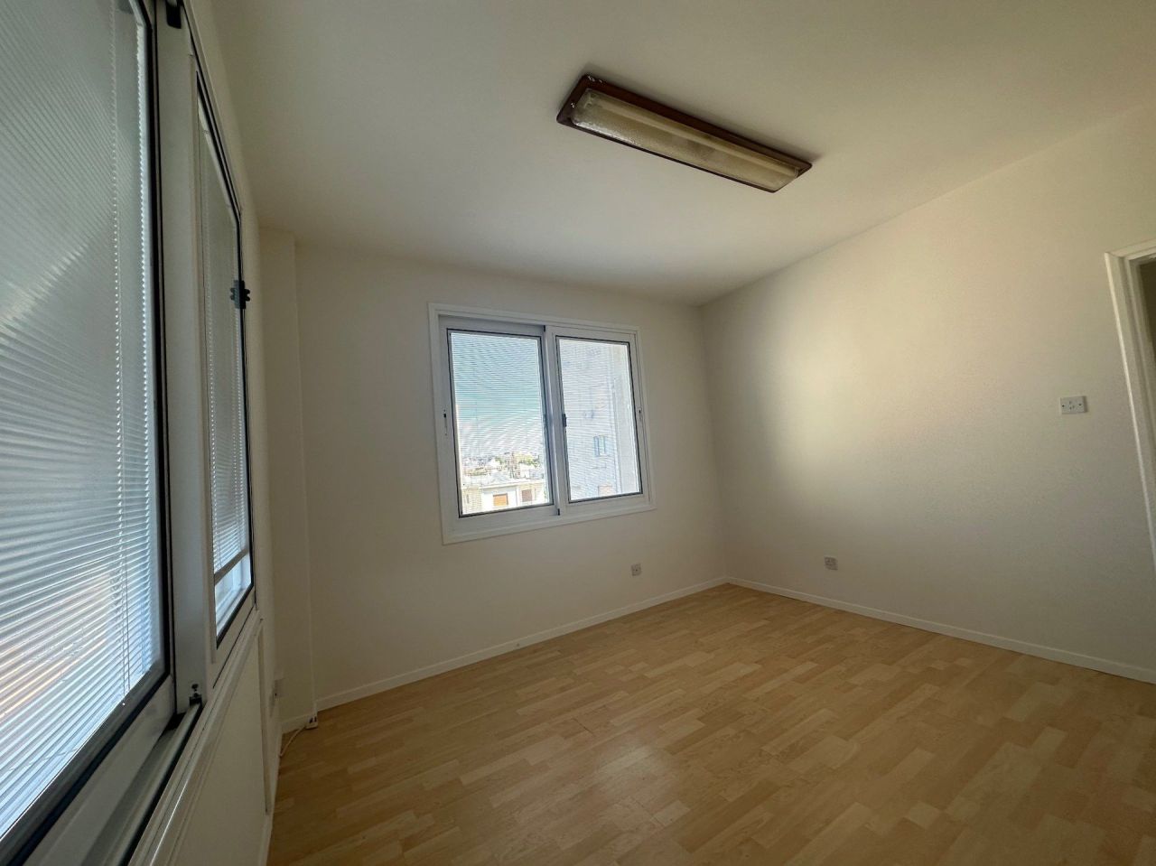 Офис Apostolou Petrou & Pavlou, Кипр, 95 м² - фото 5