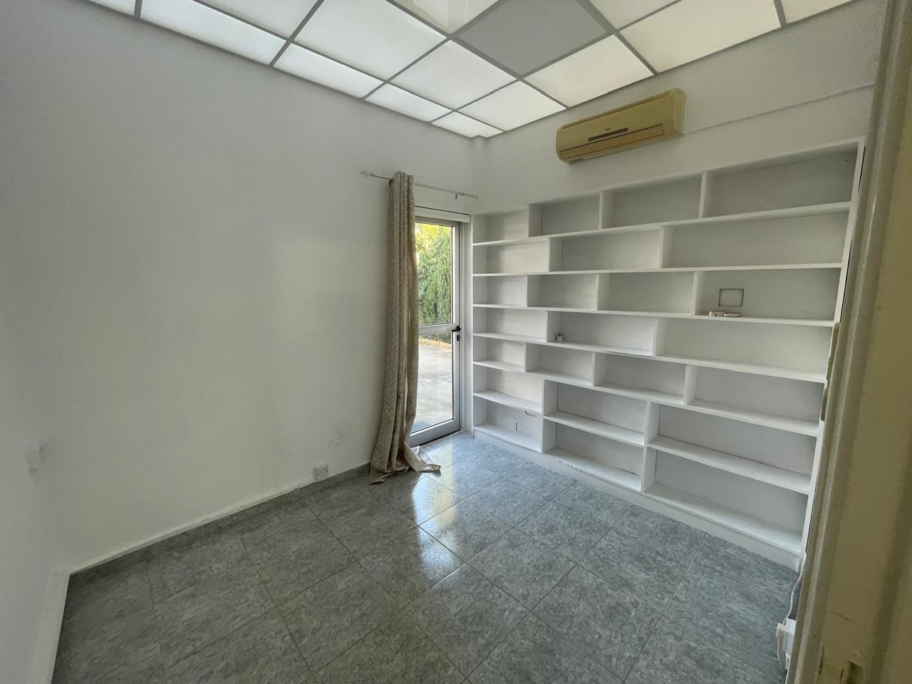 Офис в Пафосе, Кипр, 142 м² - фото 4