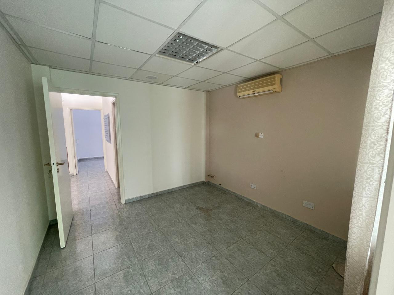 Офис в Пафосе, Кипр, 142 м² - фото 5