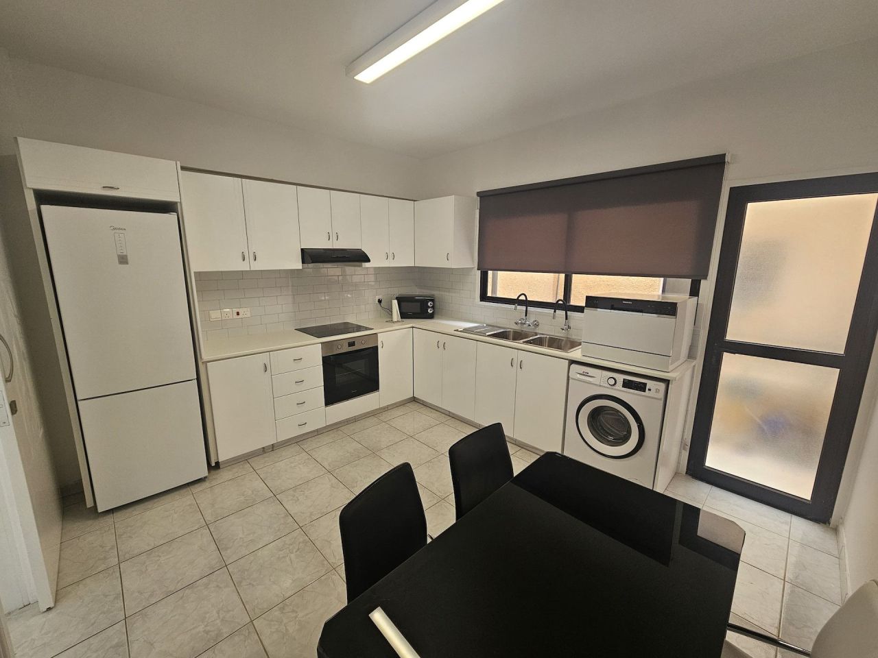 Апартаменты в Като-Полемидии, Кипр, 95 м² - фото 4
