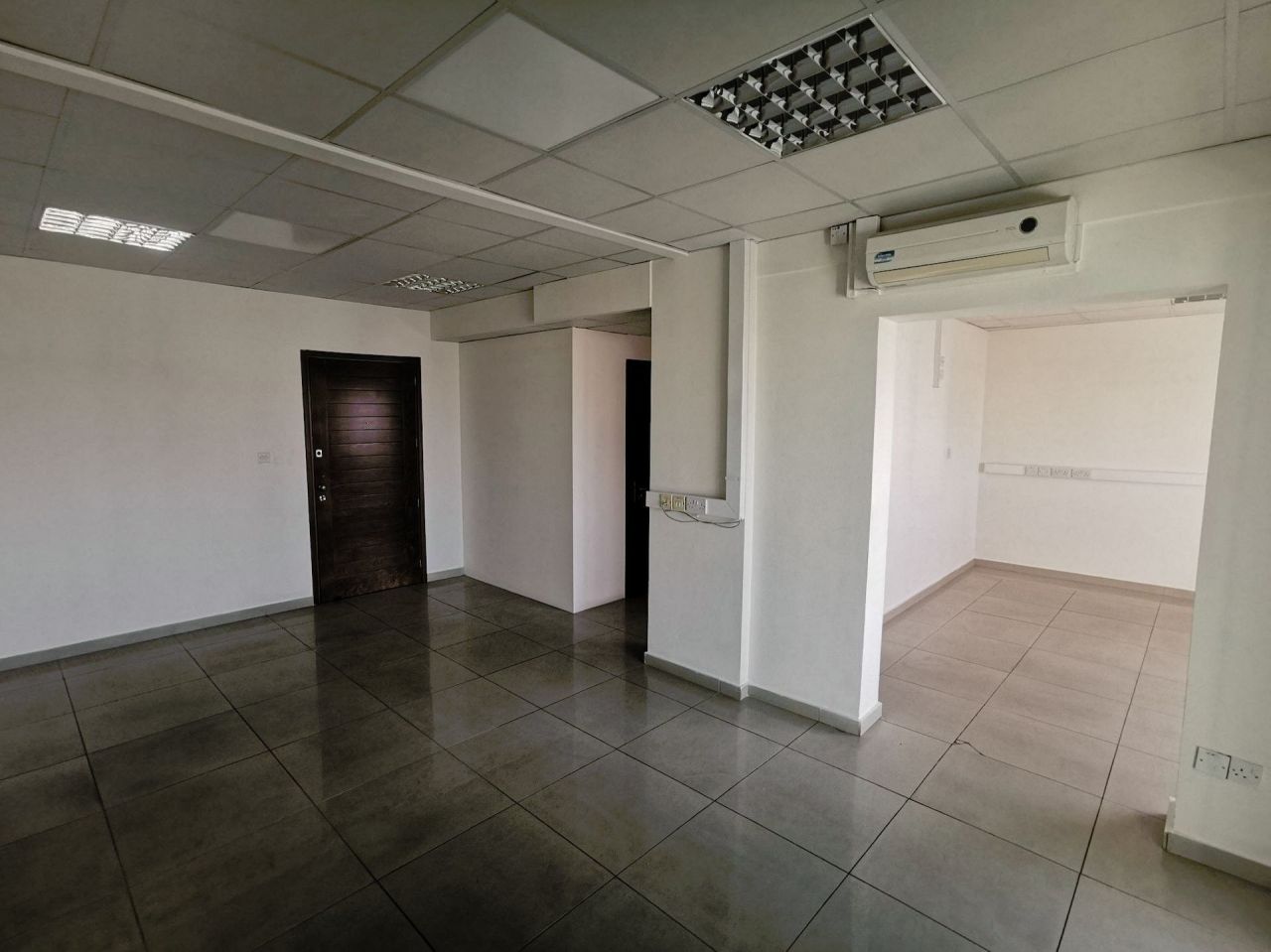 Офис в Меса-Йитонии, Кипр, 95 м² - фото 4